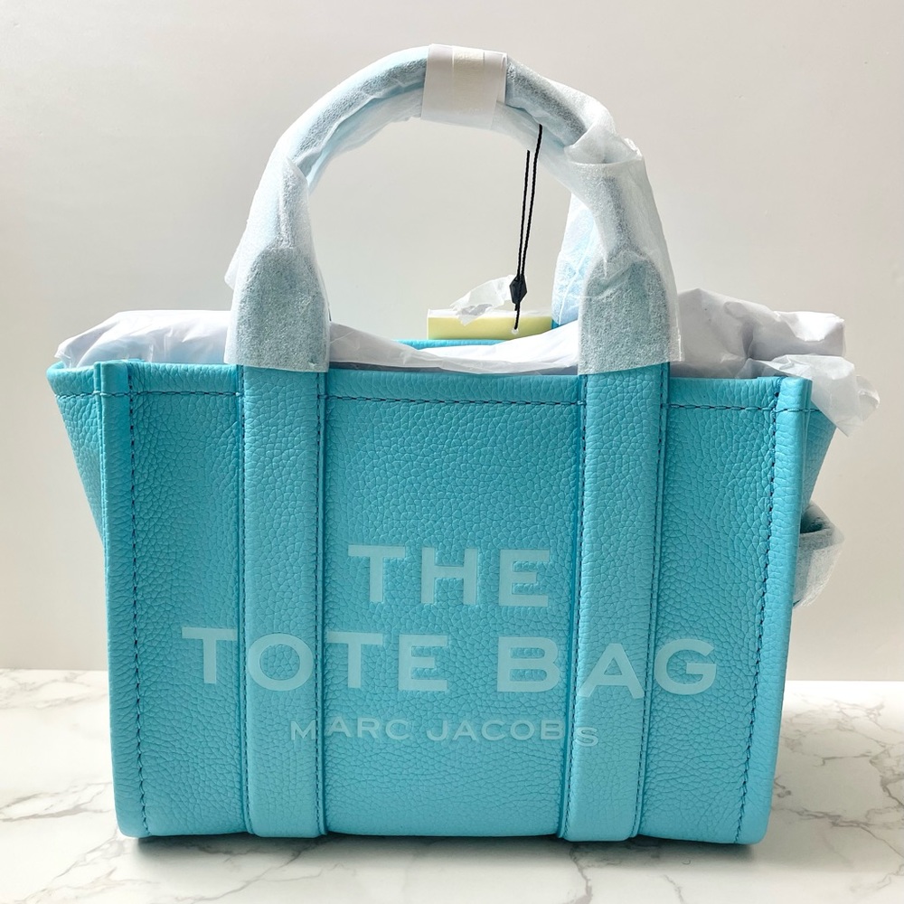 🩵 Authentic Marc Jacobs Small Leather Tote Bag Pool